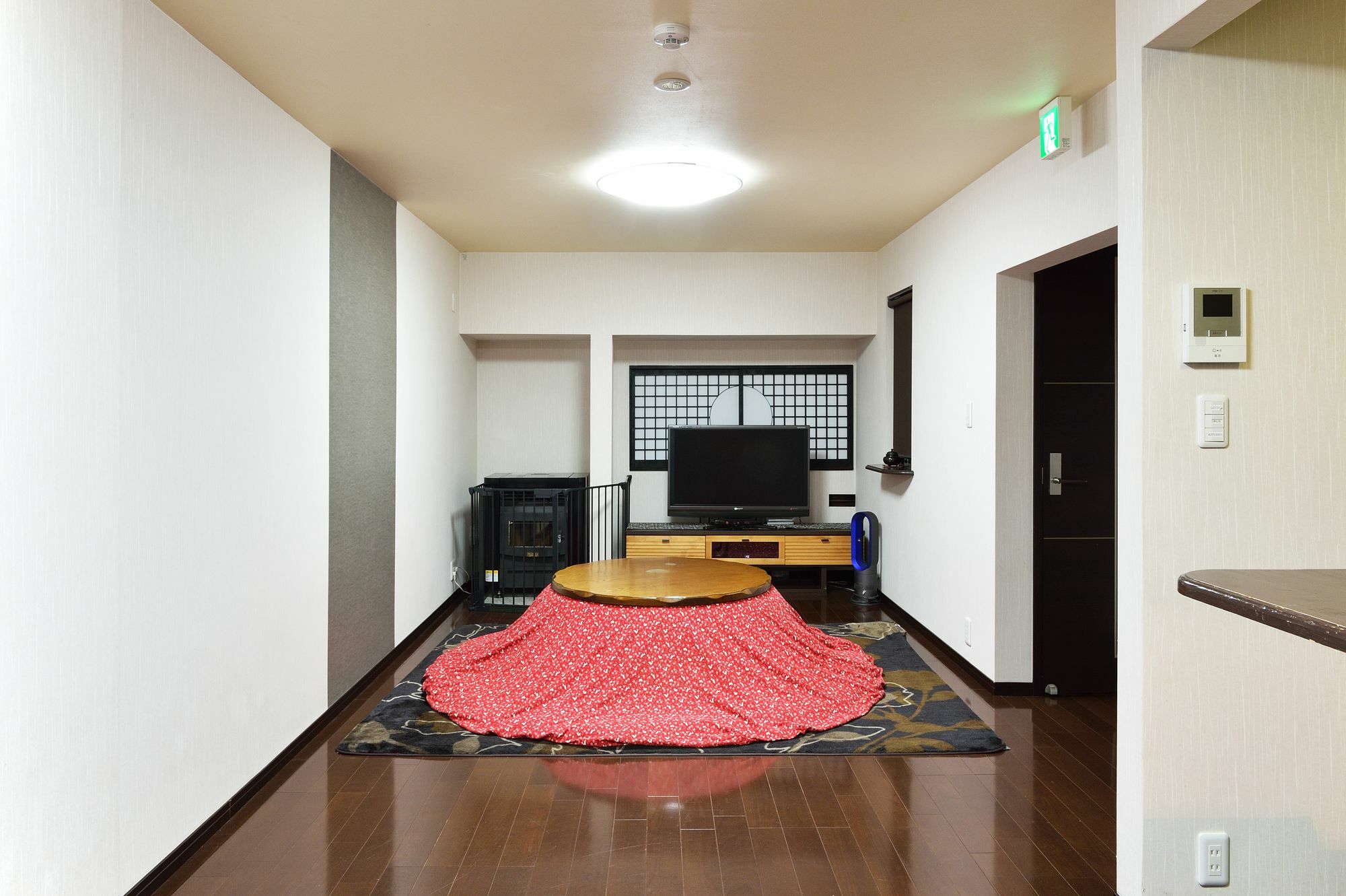 Tsumugi Inn Киото Экстерьер фото